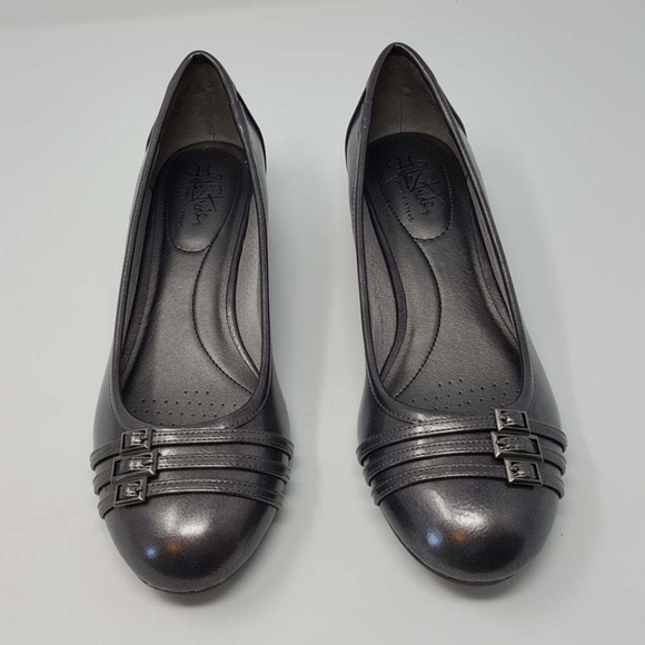 lifestride farrow wedge pump